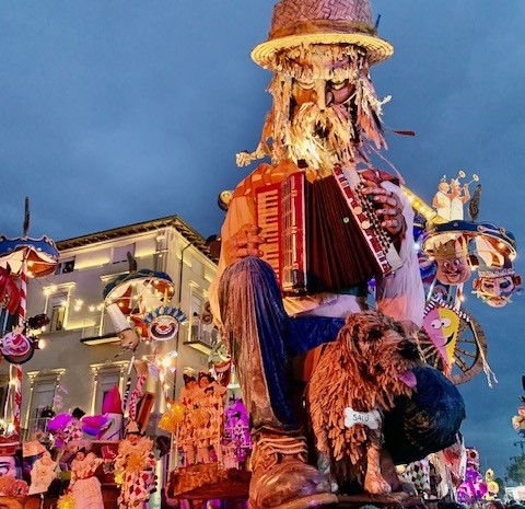 Carnevale di Viareggio al via, Giani: “Appuntamento irrinunciabile”