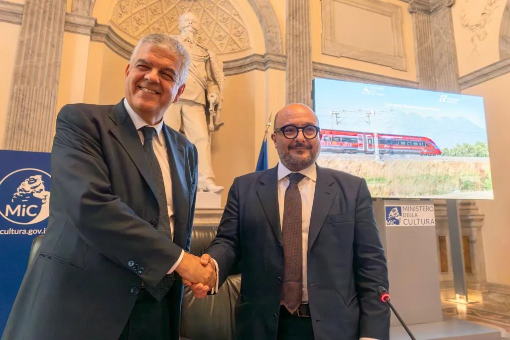 Luigi Ferraris, Amministratore Delegato del Gruppo FS Italiane, e Gennaro Sangiuliano, Ministro della Cultura
