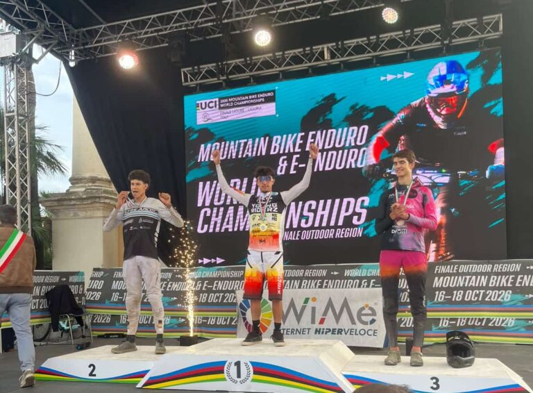 MTB Enduro, Ruben Manfroni conquista il Mondiale Assoluto Open di Finale Ligure