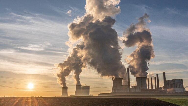 Clima: Omm, nuovo record per CO2, metano e protossido di azoto